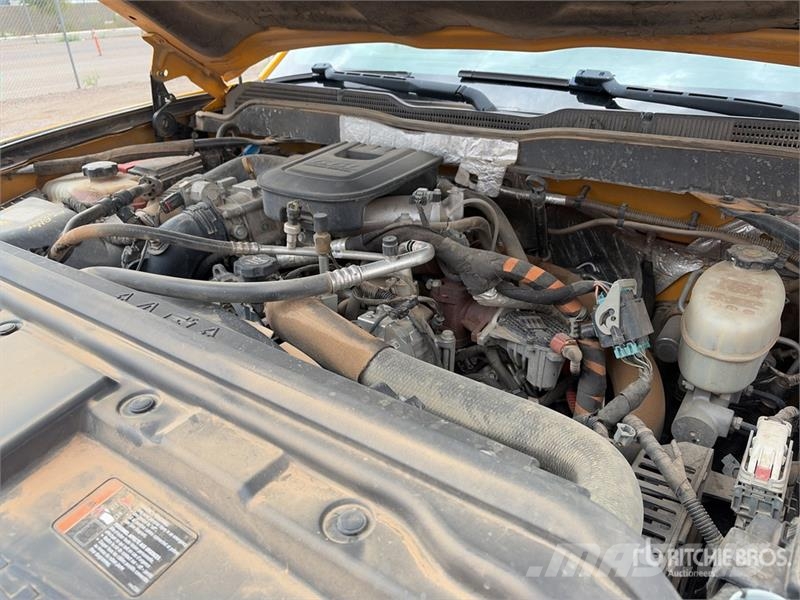 Chevrolet Silverado 2500HD 4x2 Extended Cab 4X2 Utility Truc Pick up/Dropside