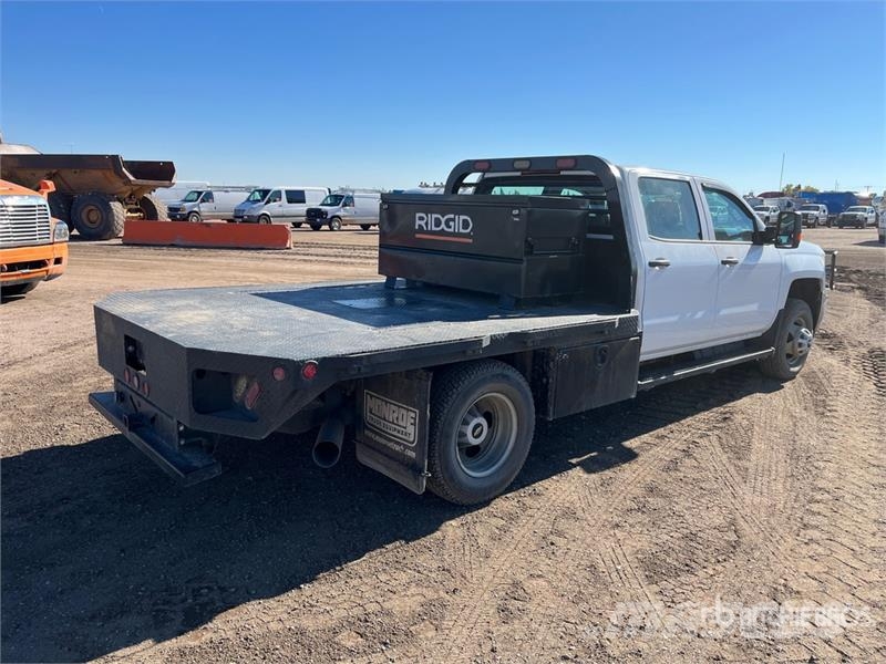Chevrolet Silverado 3500HD Tovornjaki s kesonom/platojem