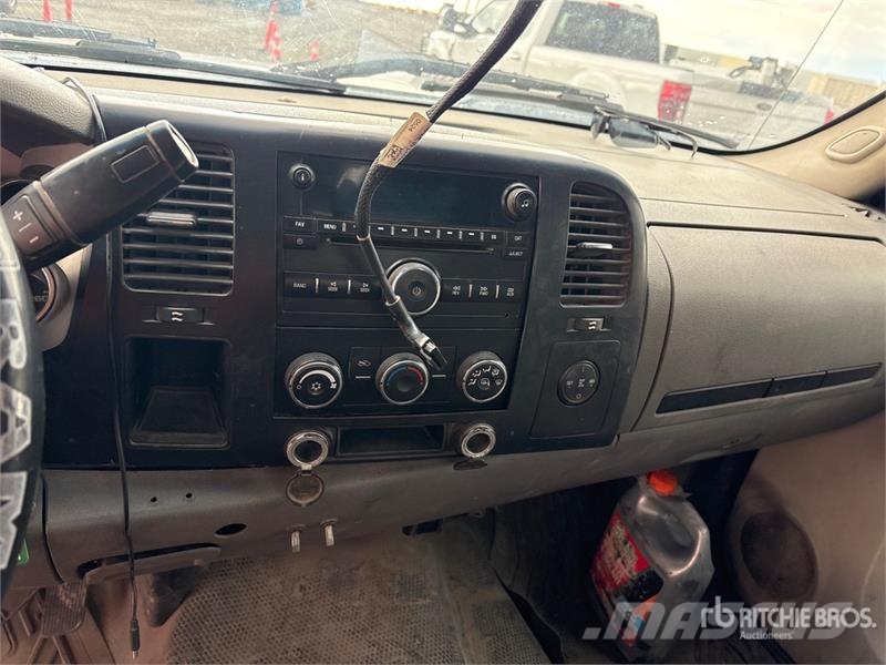 Chevrolet Silverado 3500HD 4x2 Dump Truck Tipper trucks