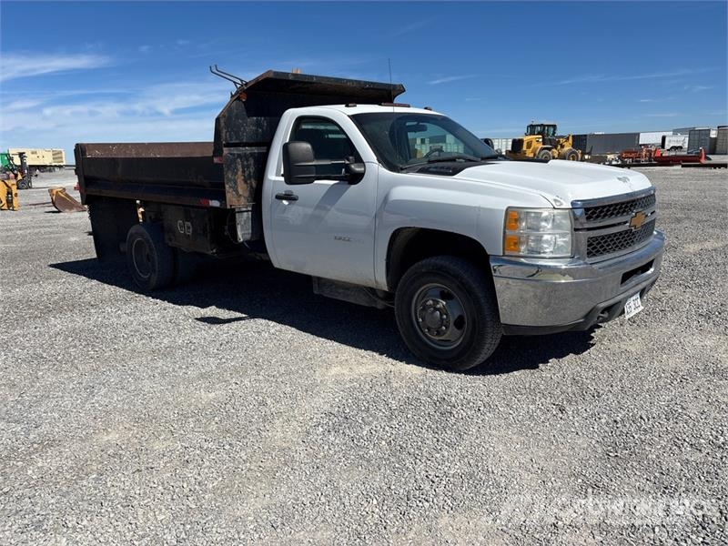 Chevrolet Silverado 3500HD Dump Truck Tipper trucks