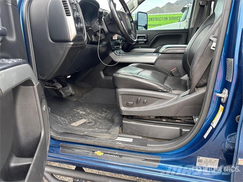 Chevrolet Silverado 3500HD 4x4 Crew Cab Pickup Other