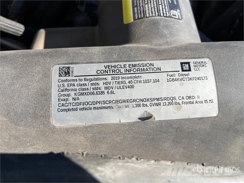 Chevrolet Silverado 3500HD Tovornjaki s kesonom/platojem