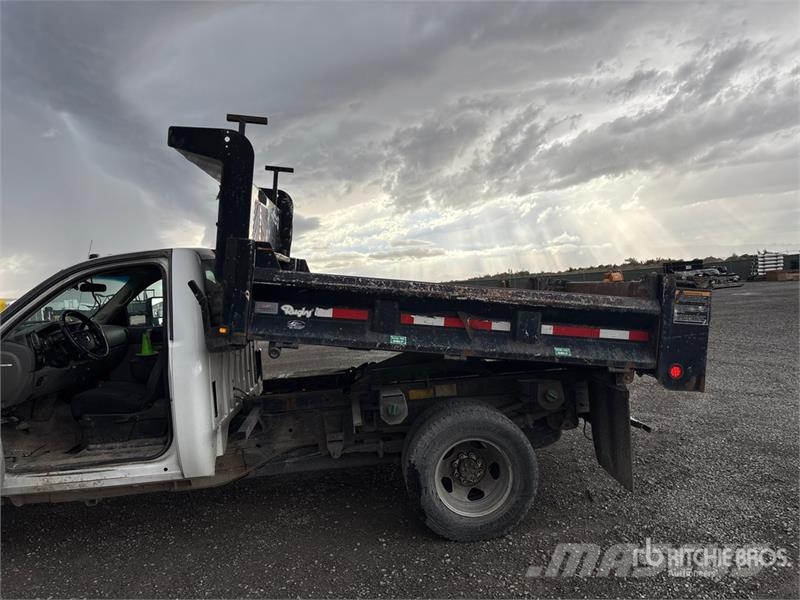 Chevrolet Silverado 3500HD 4x2 Dump Truck Tipper trucks