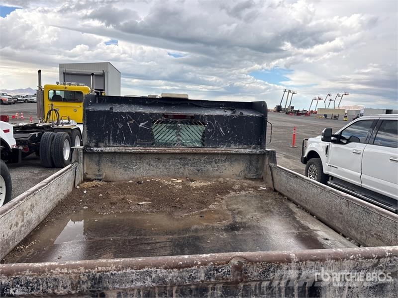 Chevrolet Silverado 3500HD 4x2 Dump Truck Tipper trucks