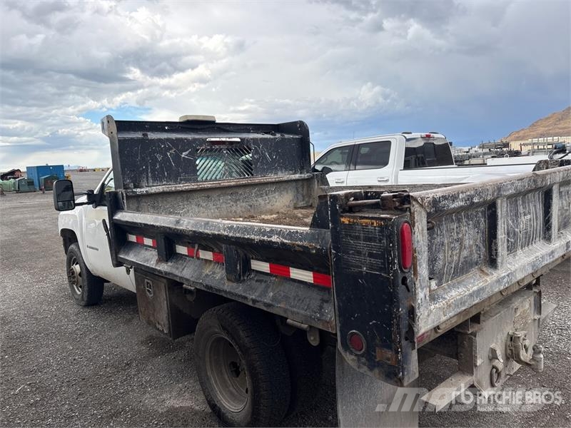 Chevrolet Silverado 3500HD 4x2 Dump Truck Tipper trucks