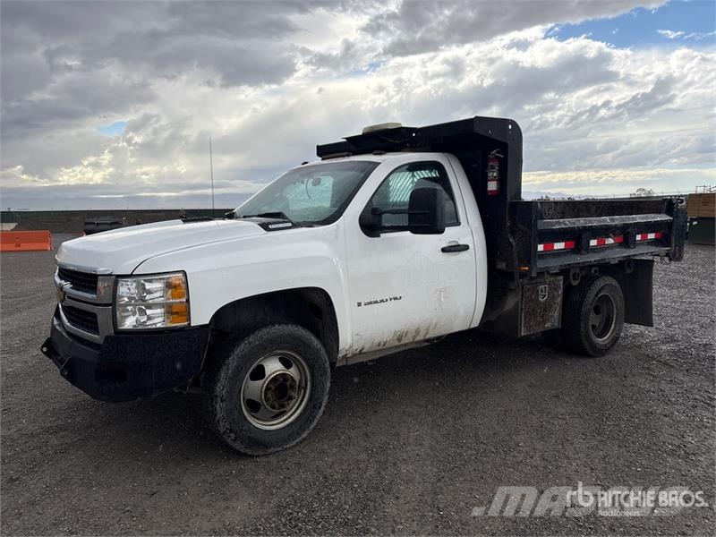 Chevrolet Silverado 3500HD 4x2 Dump Truck Tipper trucks