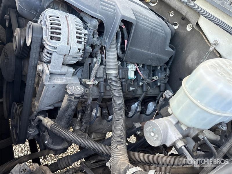Chevrolet Silverado 3500HD Pritschenwagen/Pritschenwagen mit Seitenklappe
