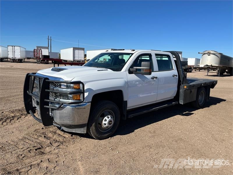 Chevrolet Silverado 3500HD Tovornjaki s kesonom/platojem