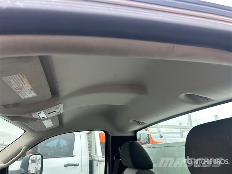 Chevrolet Silverado 3500 4x4 Utility Truck Pick up/Dropside
