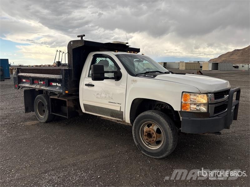 Chevrolet Silverado 3500HD 4x2 Dump Truck Tipper trucks