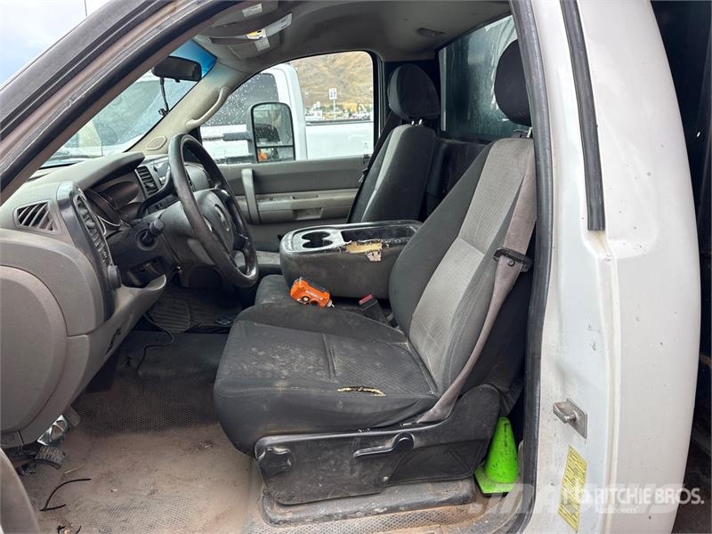 Chevrolet Silverado 3500HD 4x2 Dump Truck Tipper trucks