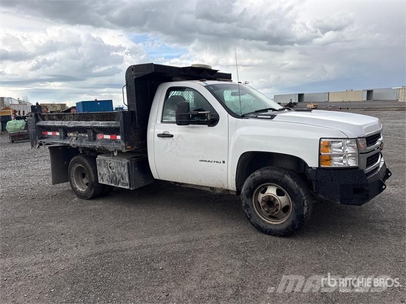 Chevrolet Silverado 3500HD 4x2 Dump Truck Tipper trucks