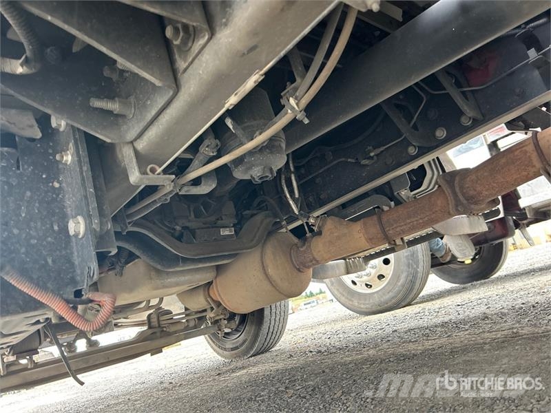 Chevrolet Silverado 5500 HD 4x2 Utility Truck Pick up/Dropside