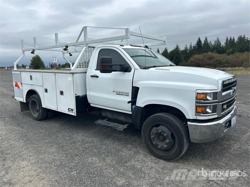 Chevrolet Silverado 5500 HD 4x2 Utility Truck Pick up/Dropside