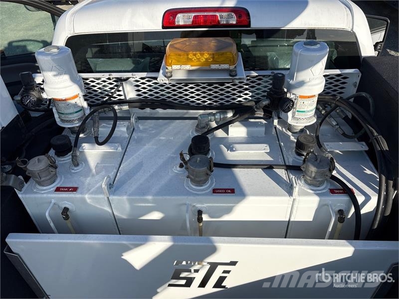 Chevrolet Silverado 5500HD 4x4 Service Truck (Unused) Forsvar/Miljø