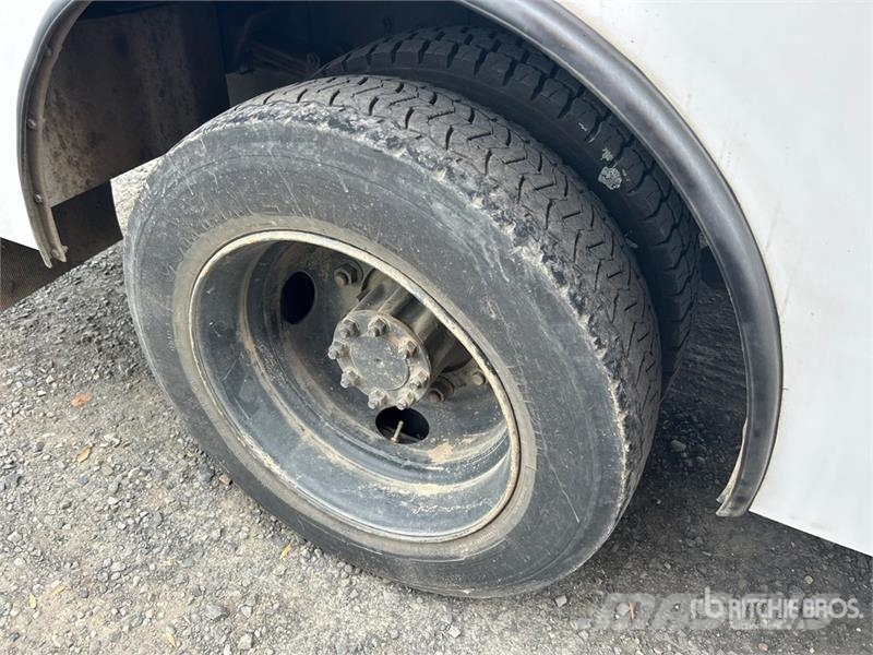 Chevrolet Silverado 5500 HD 4x2 Utility Truck Pick up/Dropside