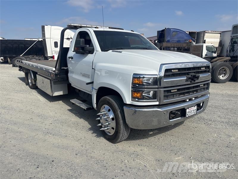 Chevrolet Silverado 6500HD 4x2 Rollback Truck Kurtaricilar