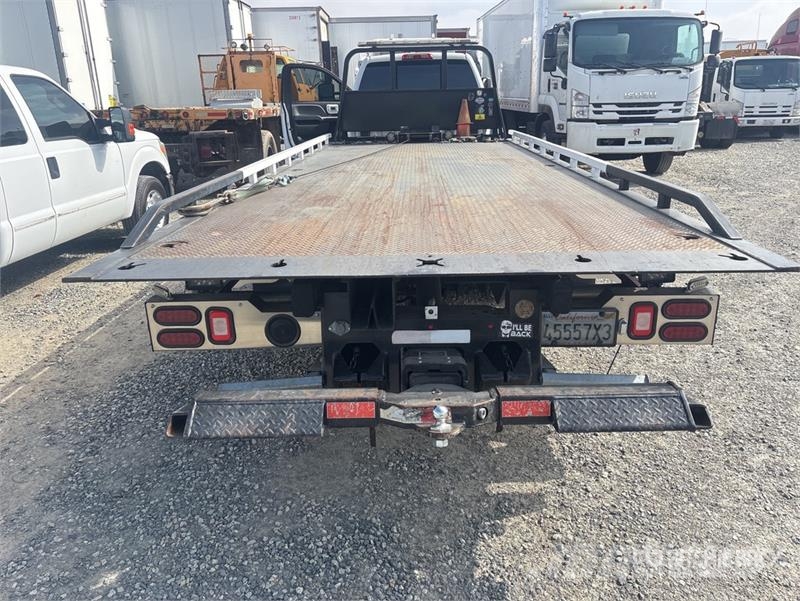 Chevrolet Silverado 6500HD 4x2 Rollback Truck Kurtaricilar