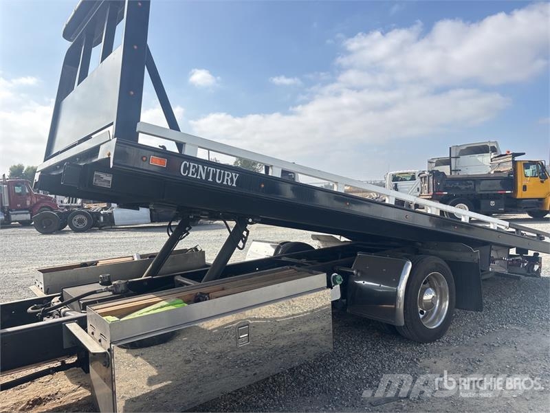 Chevrolet Silverado 6500HD 4x2 Rollback Truck Kurtaricilar