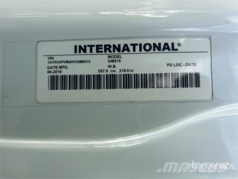 Chevrolet Silverado 6500HD 4x2 Rollback Truck Kurtaricilar