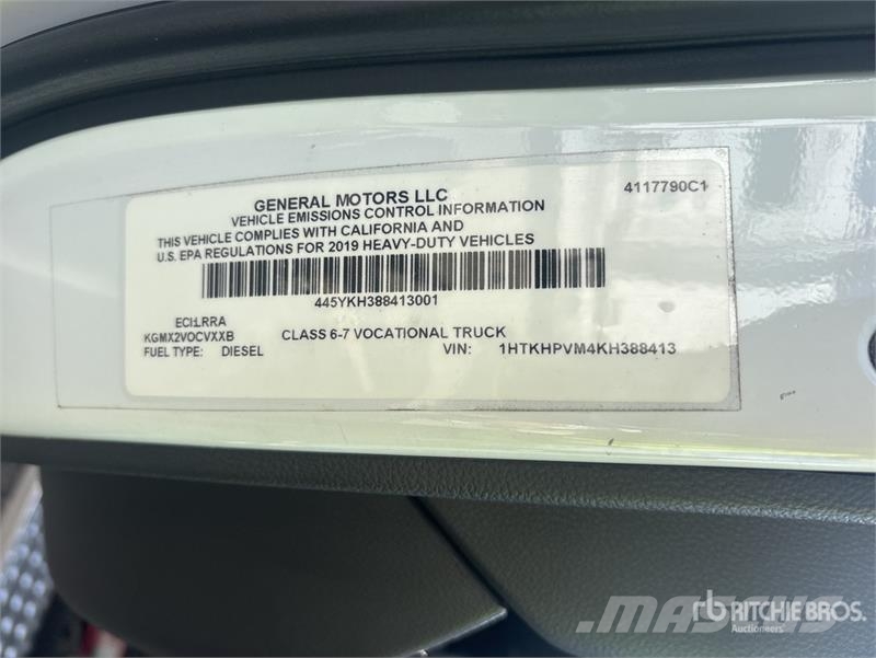Chevrolet Silverado 6500HD 4x2 Rollback Truck Kurtaricilar