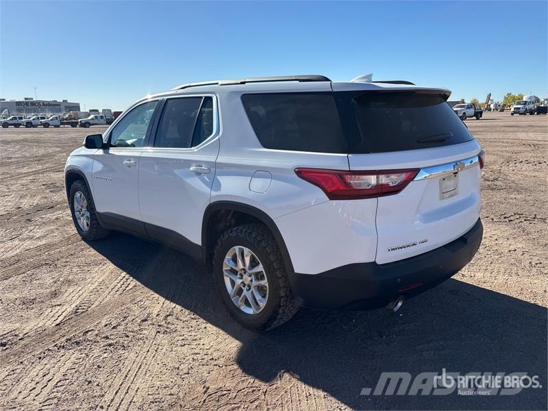 Chevrolet Traverse LT AWD SUV Kistehergépjárművek