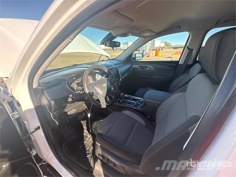 Chevrolet Traverse LT AWD SUV Kistehergépjárművek