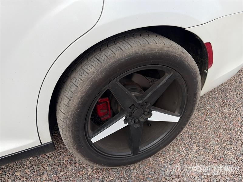 Chrysler 300 سيارات