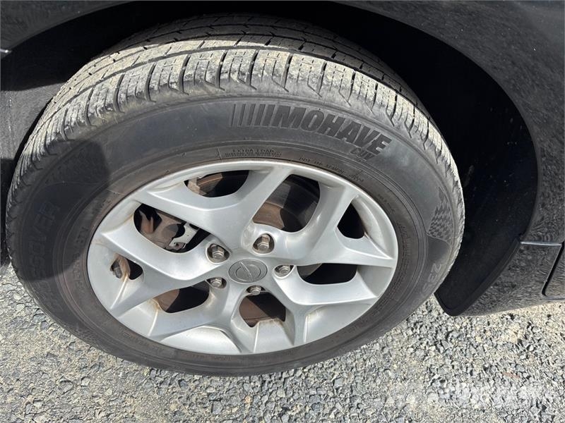 Chrysler Pacifica Minivan Automašīnas