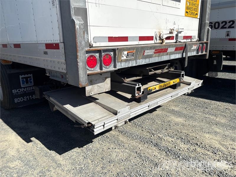 CIMC 1RMR505 51 ft x 102 in T/A Multi -Temp Refrigerate Külmikpoolhaagised