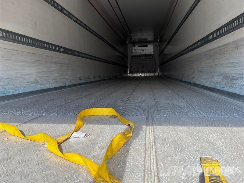 CIMC 51 ft T/A Refrigerated Trailer Semi remorque frigorifique