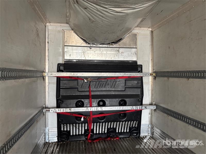 CIMC 53 ft x 102 in T/A Refrigerated Trailer نصف مقطورات بدرجة حرارة قابلة للضبط