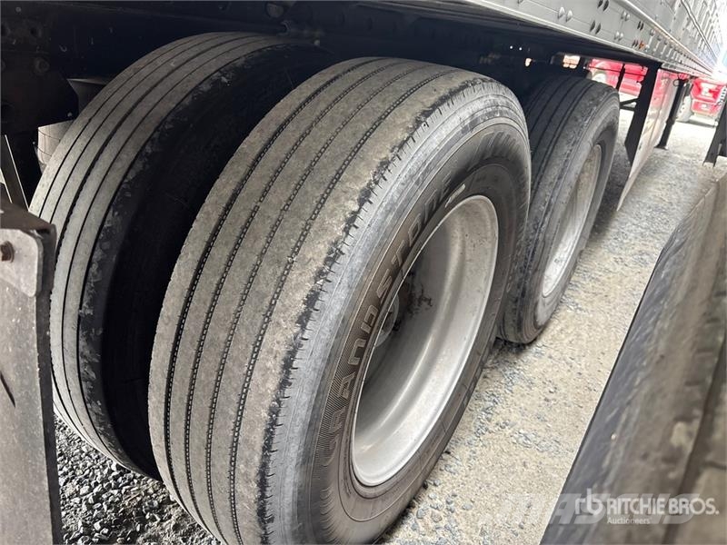 CIMC 53 ft x 102 in T/A Refrigerated Trailer Semi Reboques Isotérmicos