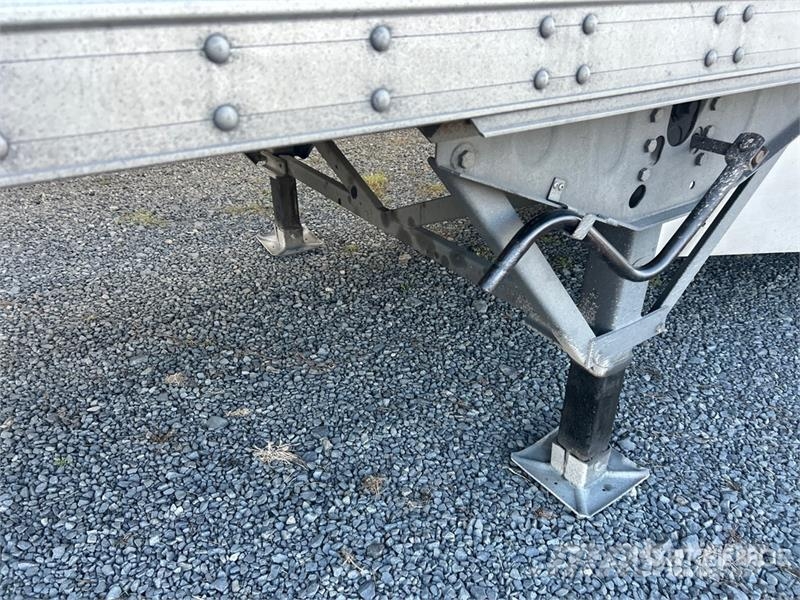 CIMC 53 ft x 102 in T/A Refrigerated Trailer Kühlauflieger