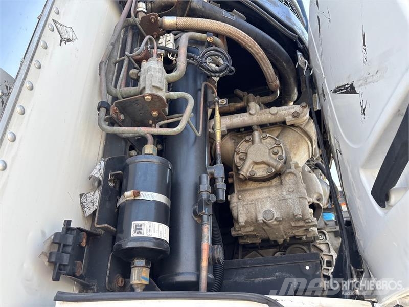 CIMC 53 ft x 102 in T/A Refrigerated Trailer نصف مقطورات بدرجة حرارة قابلة للضبط