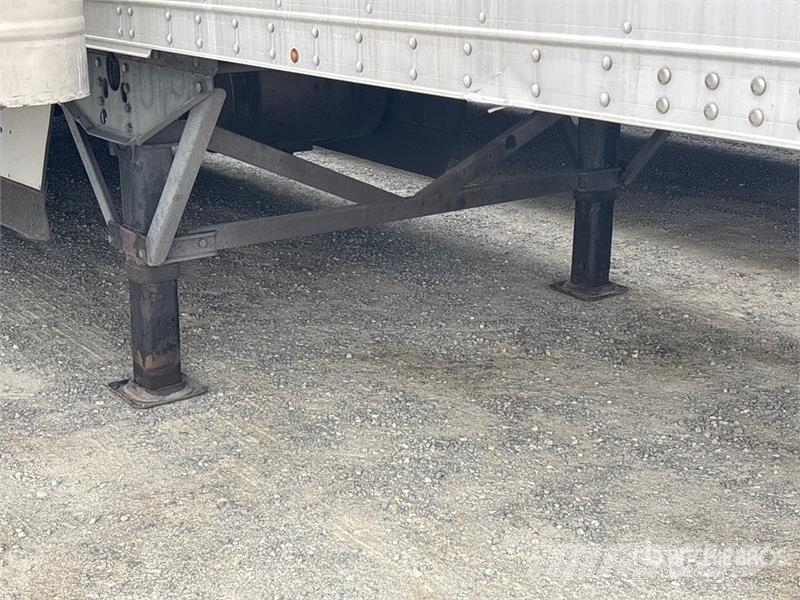 CIMC 53 ft x 102 in T/A Refrigerated Trailer Semi Reboques Isotérmicos