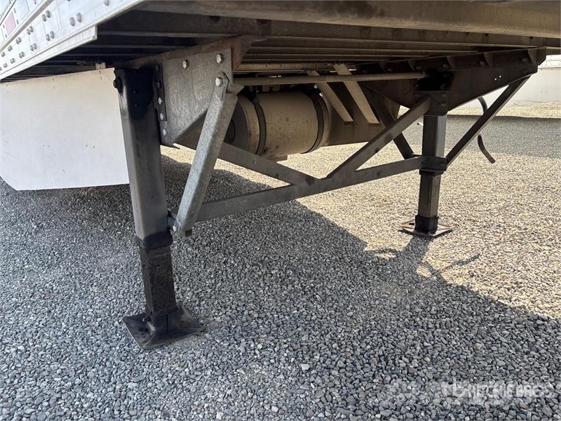 CIMC 53 ft x 102 in T/A Refrigerated Trailer نصف مقطورات بدرجة حرارة قابلة للضبط