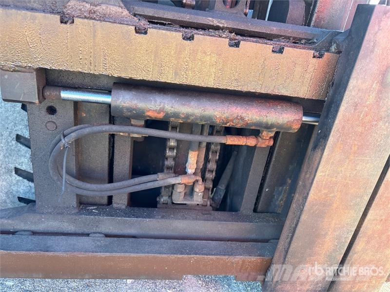 Clark C30CL 5500 lb Cushion Tire Forklift Šakiniai krautuvai - Kita