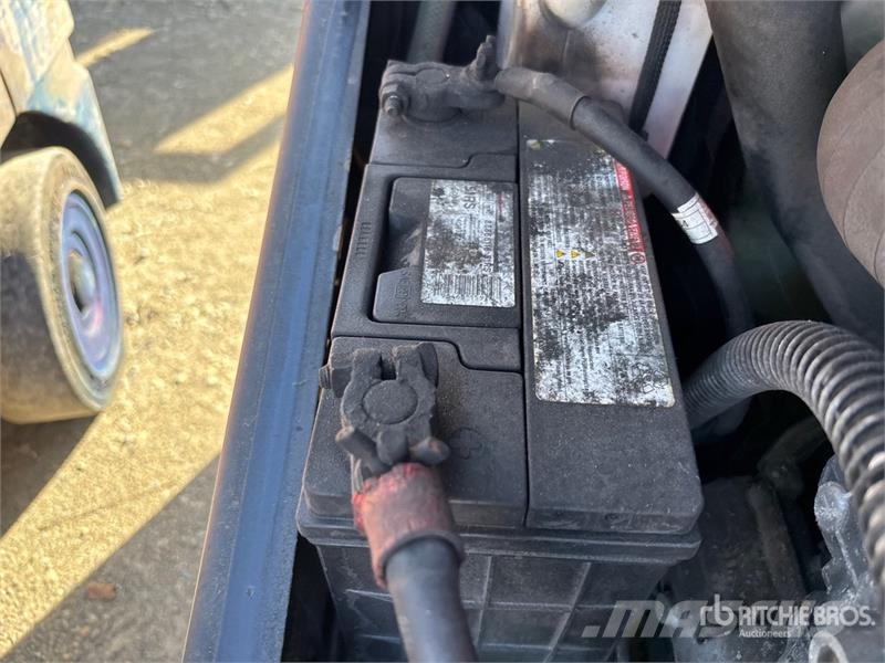 Clark C30CL 5500 lb Cushion Tire Forklift Šakiniai krautuvai - Kita