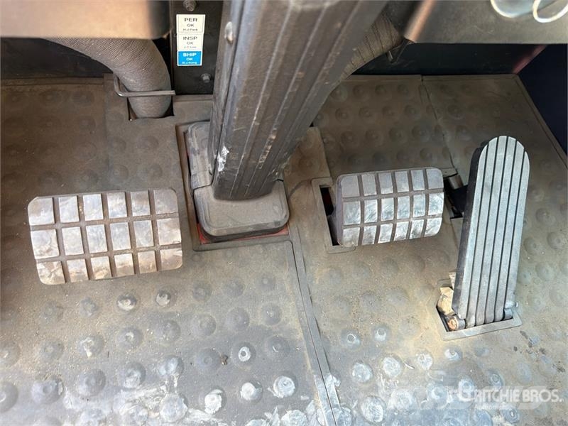 Clark C75L 11900 lb Pneumatic Tire Forklift 그 외 지게차