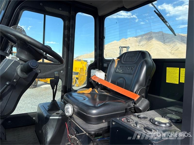 Clark C75L 11900 lb Pneumatic Tire Forklift 그 외 지게차