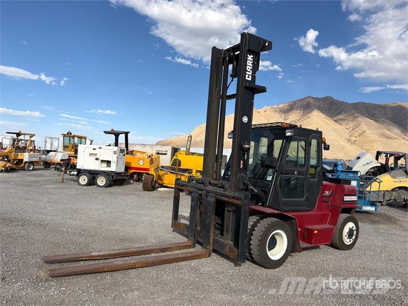 Clark C75L 11900 lb Pneumatic Tire Forklift 그 외 지게차