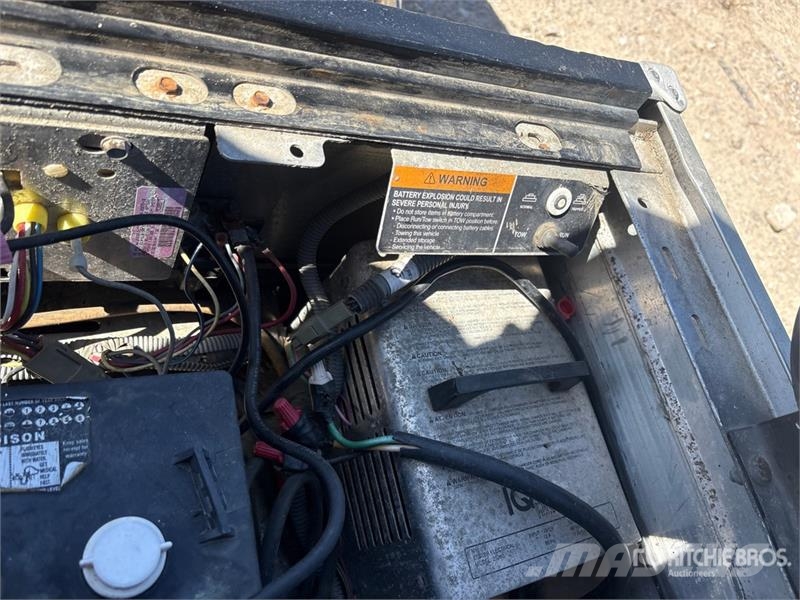 Club Car Carryall 6 4x2 Electric Utility Vehicle 多用途機械