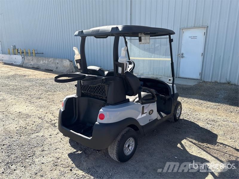 Club Car Tempo Golf Cart عربات الجولف