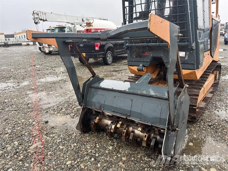 CMI C125 Tracked Mulcher Tractor 林業覆蓋機