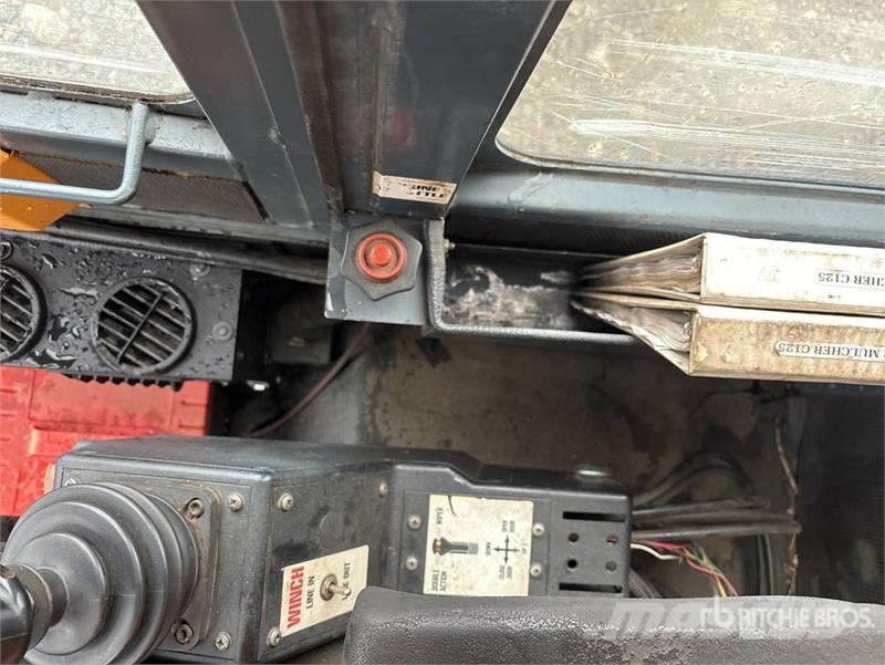 CMI C125 Tracked Mulcher Tractor 林業覆蓋機