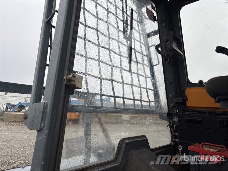 CMI C125 Tracked Mulcher Tractor 林業覆蓋機