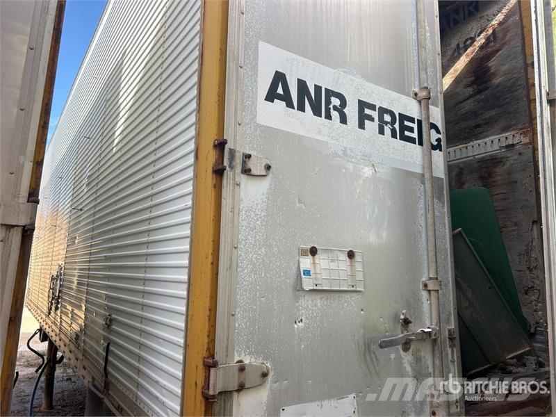 Comet 27 DVT 30 ft x 96 in S/A Van Trailer 厢式拖车