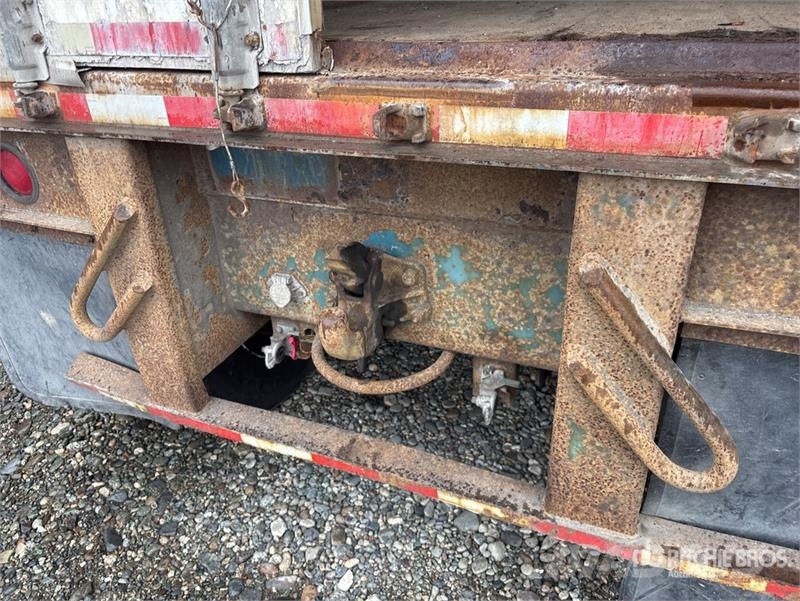 Comet 40 ft x 96 in T/A Van Trailer Przyczepy ze skrzynią zamkniętą