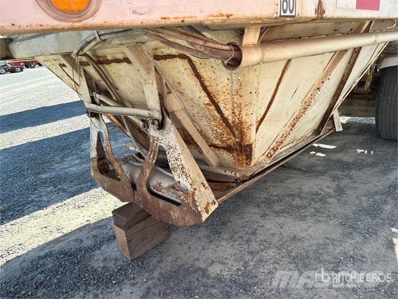 Cook 20 ft S/A Lead Belly Dump Trailer Remorque benne